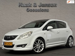 Opel Corsa - 1.4-16V Cosmo - Cruise - Automaat - infotainment