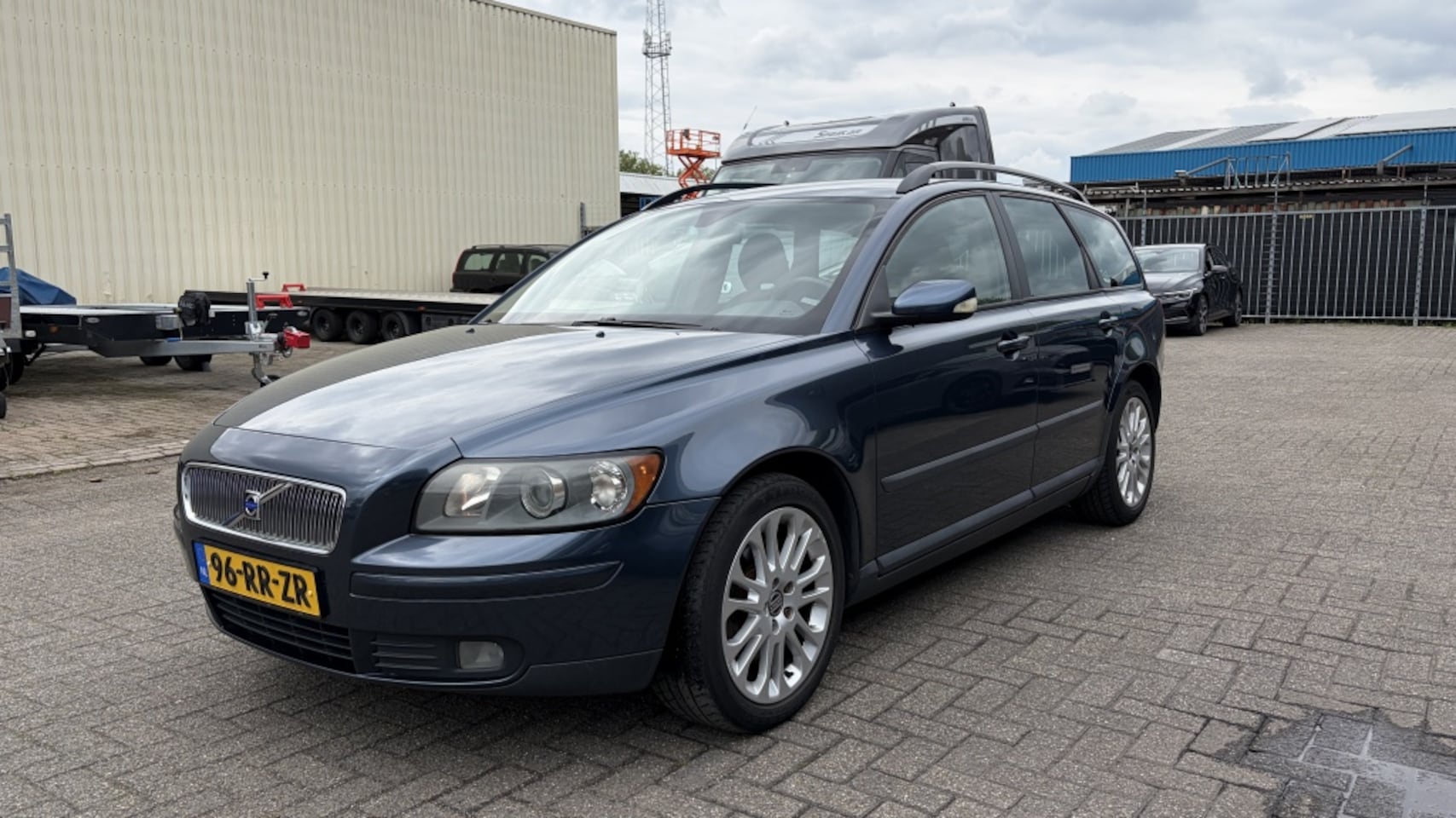 Volvo V50 - 2.4 Momentum 2.4 Momentum - AutoWereld.nl