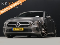 Mercedes-Benz A-klasse - 200 Business Solution [APPLE CARPLAY, ANDROID, STOELVERWARMING, CAMERA, PDC 360, DIGITAL D