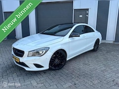 Mercedes-Benz CLA-Klasse - 180 AMG | Pano | Xenon