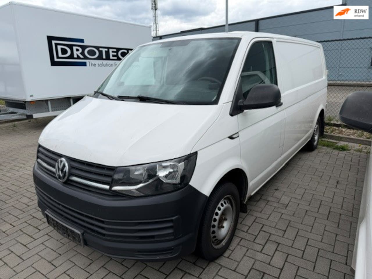 Volkswagen Transporter - 2.0 TDI L2H2 Trendline 2.0 TDI L2H2 Trendline - AutoWereld.nl