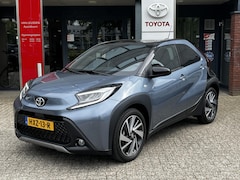 Toyota Aygo X - ENVY PARK-SENSOREN CLIMA NAVI CAMERA APPLE/ANDROID 18'' LM-VELGEN AD-CRUISE NL-AUTO 1E-EIG