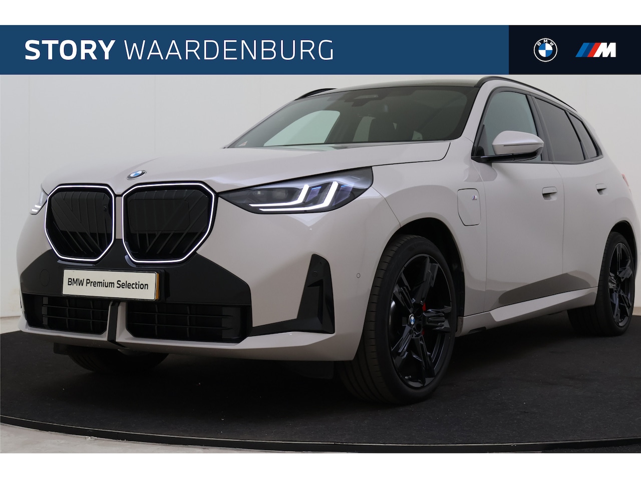 BMW X3 - 30e xDrive M Sport Automaat / Trekhaak / Panoramadak / Sportstoelen / Comfort Access / Har - AutoWereld.nl