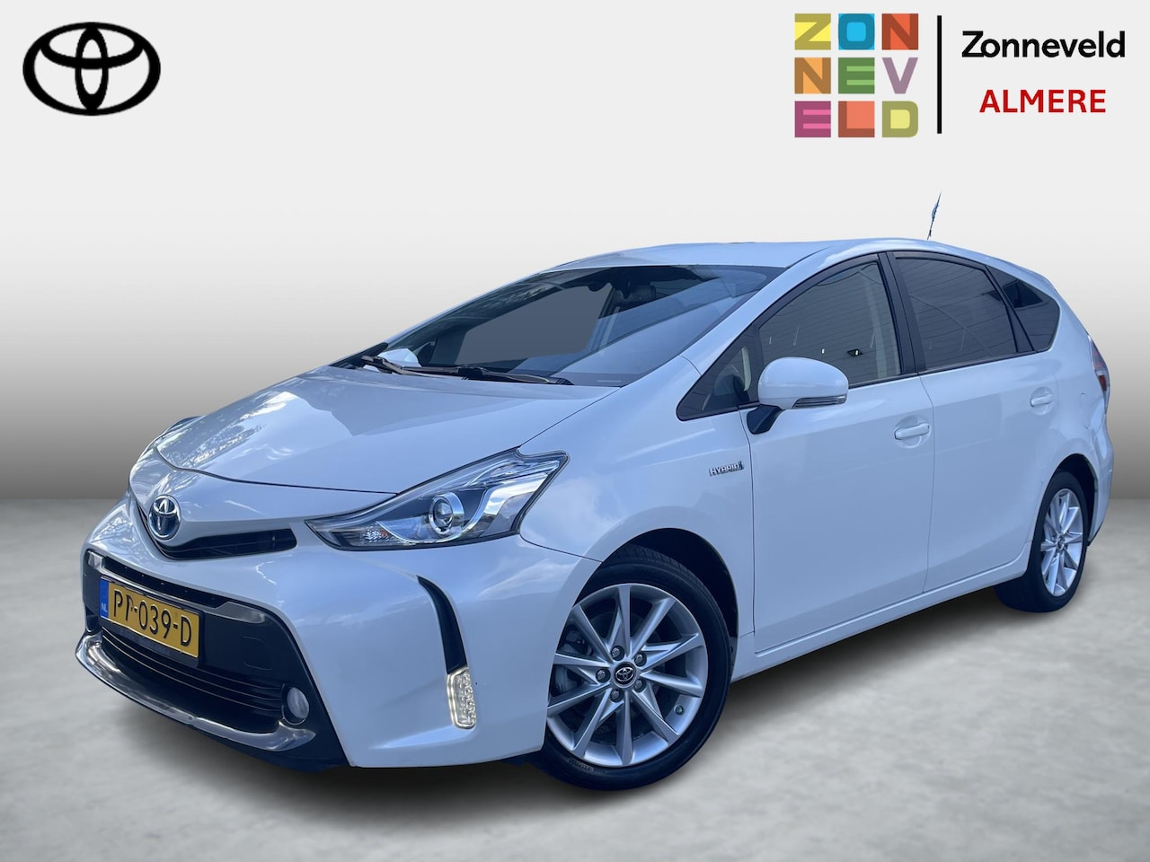 Toyota Prius Wagon - 1.8 Dynamic - AutoWereld.nl