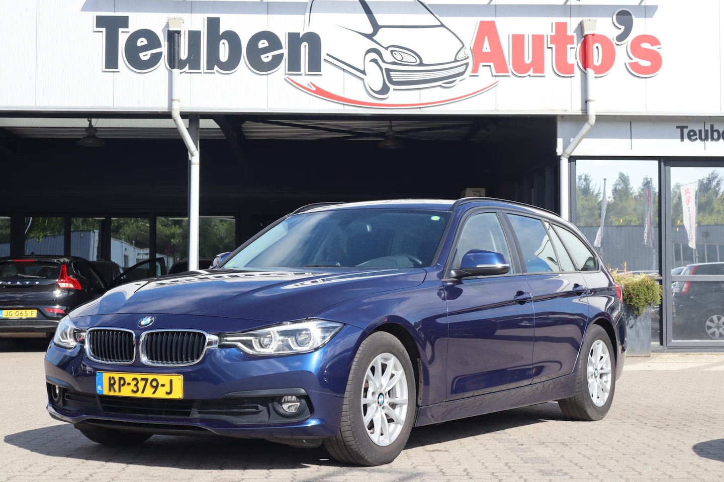 BMW 3-serie Touring - 320d EDE | Navigatie | Climate control | PDC achter | Bluetooth | Cruise control - AutoWereld.nl