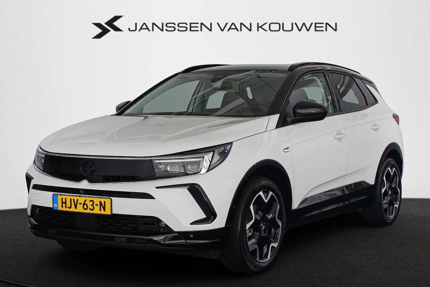 Opel Grandland - 1.2 Turbo Hybrid Ultimate Stuur/Stoelverwarming Stoelventilatie Leder IntelliLux Memory - AutoWereld.nl