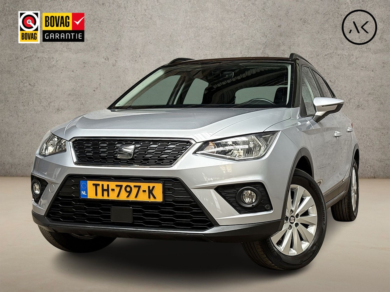 SEAT Arona - 1.0 TSI Intense Sport (APPLE CARPLAY, GROOT NAVI, CLIMATE, KEYLESS, CAMERA, SPORTSTOELEN, - AutoWereld.nl