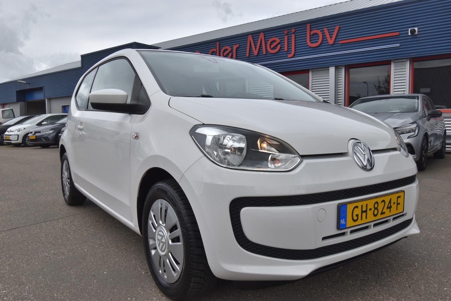 Volkswagen Up! - 1.0 move up! BlueMotion 1.0 move up! BlueMotion ,  CR CONTROL , PDC A , RCD SPELER , CV AFST , - AutoWereld.nl