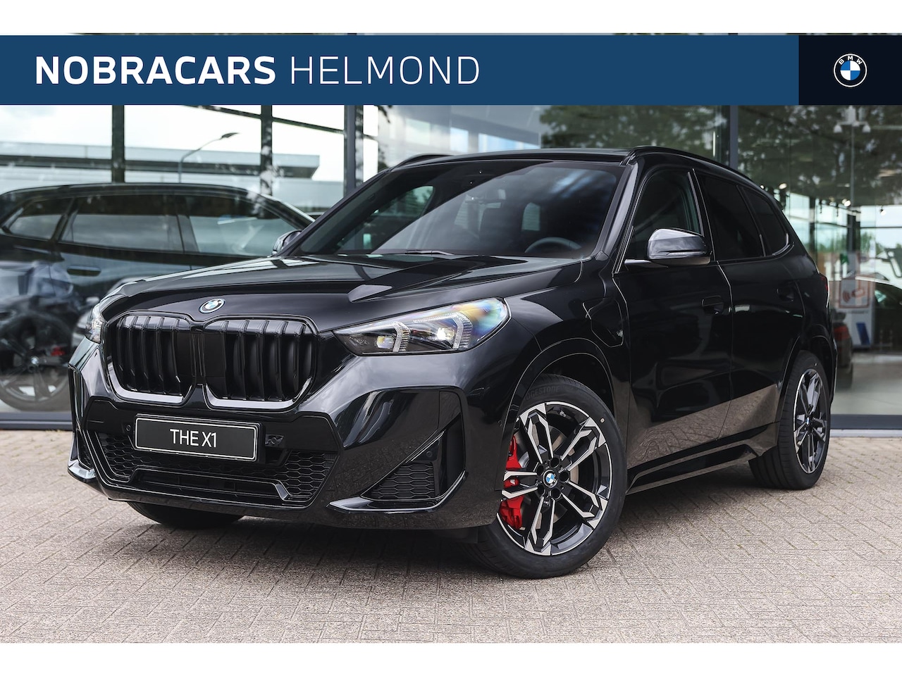 BMW X1 - xDrive25e M Sport Automaat / Panoramadak / Sportstoelen / Achteruitrijcamera / Adaptieve L - AutoWereld.nl