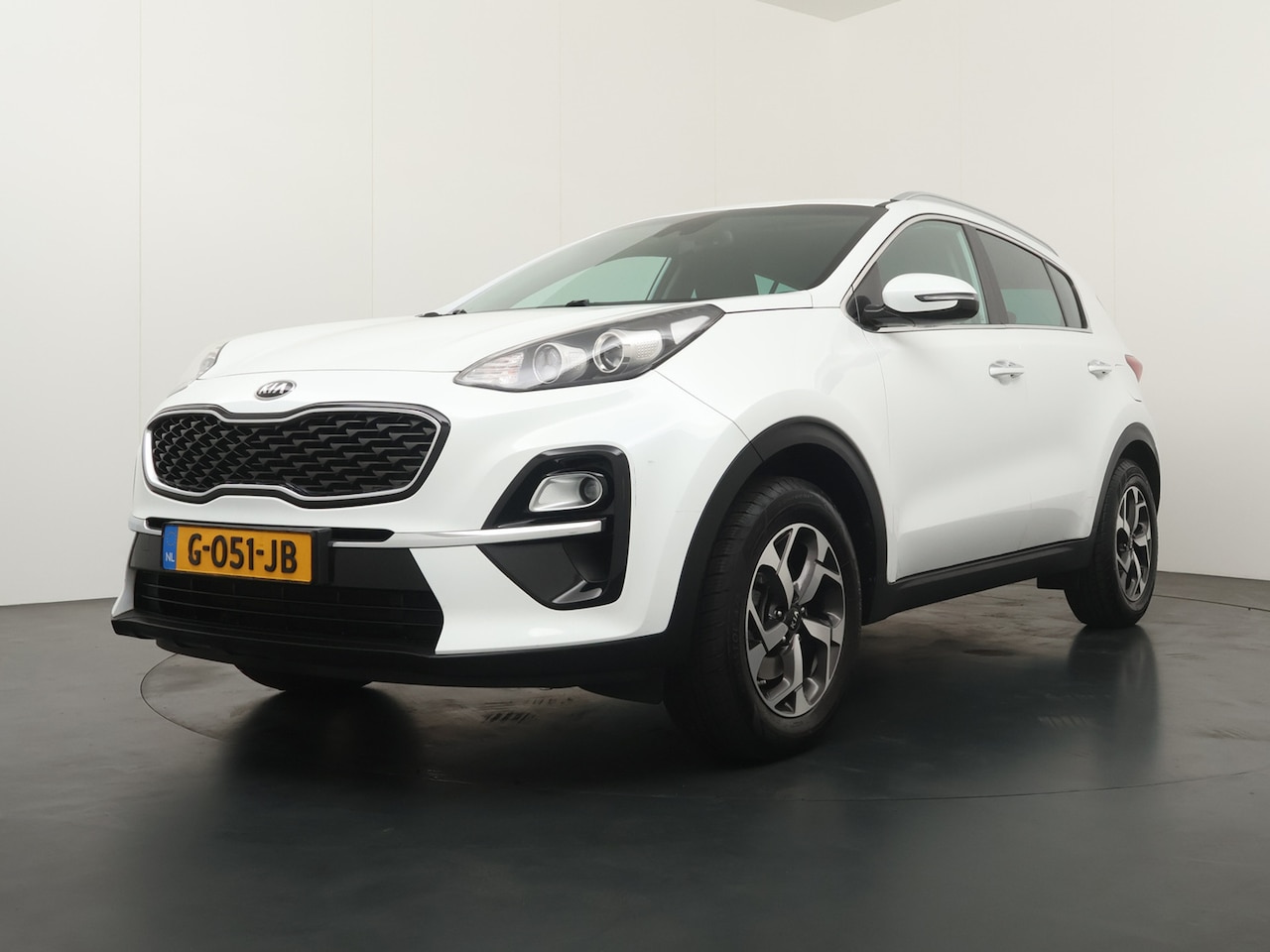 Kia Sportage - 1.6 GDI DynamicLine - Cruise Control - Climate Control - Lichtmetalen Velgen 17'' - Naviga - AutoWereld.nl
