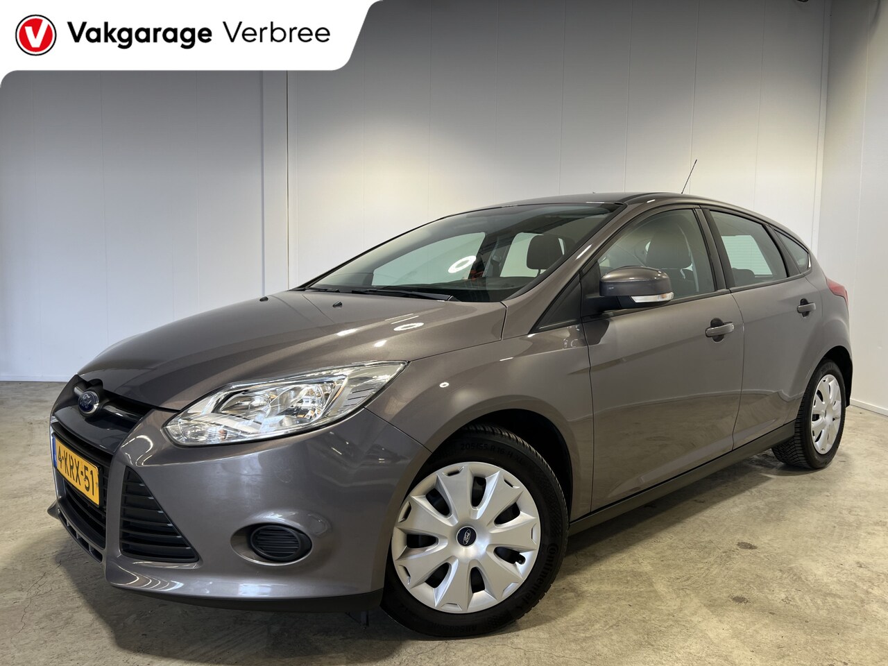 Ford Focus - 1.0 EcoBoost Trend Trekhaak | Airco | Elektrische ramen | buitenspiegels elektrisch verste - AutoWereld.nl