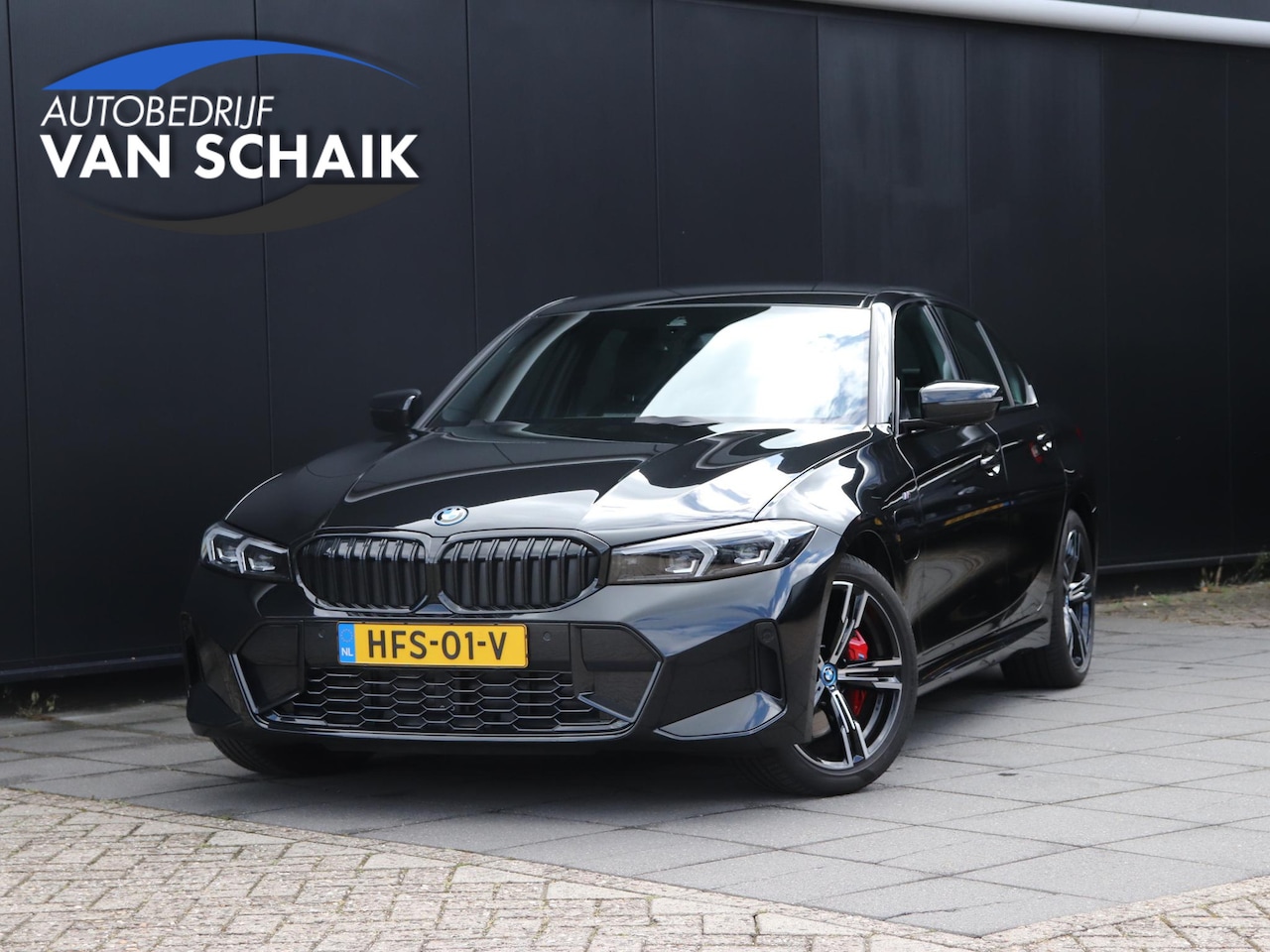 BMW 3-serie - 320e | M SPORT | PDC | CRUISE | APPLE CARPLAY | NAVI | - AutoWereld.nl