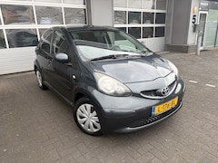 Toyota Aygo - 1.0-12V Cool / AIRCO / 5DRS