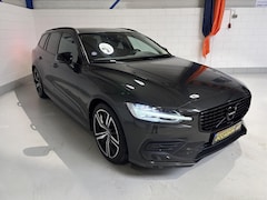 Volvo V60 - B3 163pk AUT8, Momentum Advantage, Camera, Carplay, Afn Trekhaak
