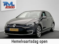Volkswagen Golf - 1.4 TSI GTE | Trekhaak | Navigatie | Cruise/Control