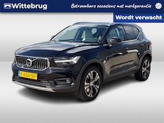 Volvo XC40 - 1.5 T5 Recharge Inscription / Pano / 360 Camera / Navigatie / Harman kardon / App connect
