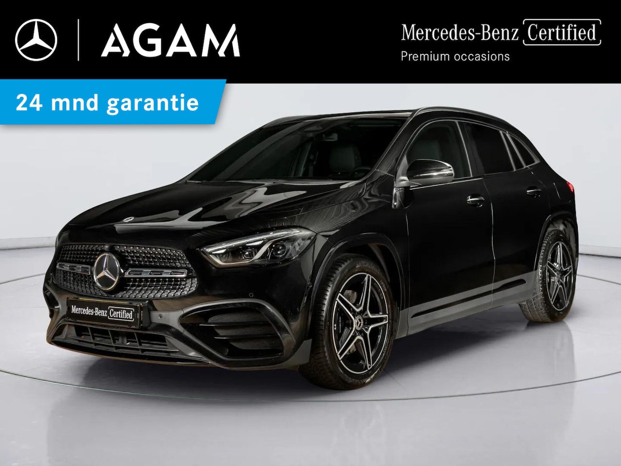 Mercedes-Benz GLA-Klasse - 180 AMG Line Panorama dak | Trekhaak - AutoWereld.nl