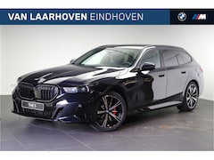 BMW 5-serie Touring - 520i M Sport Automaat / Panoramadak / Trekhaak / Bowers & Wilkins / Stoelventilatie / Adap