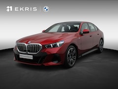 BMW 5-serie - Sedan 550e xDrive M Sportpakket | Adaptief onderstel | Driving Assistant | Panoramadak | H