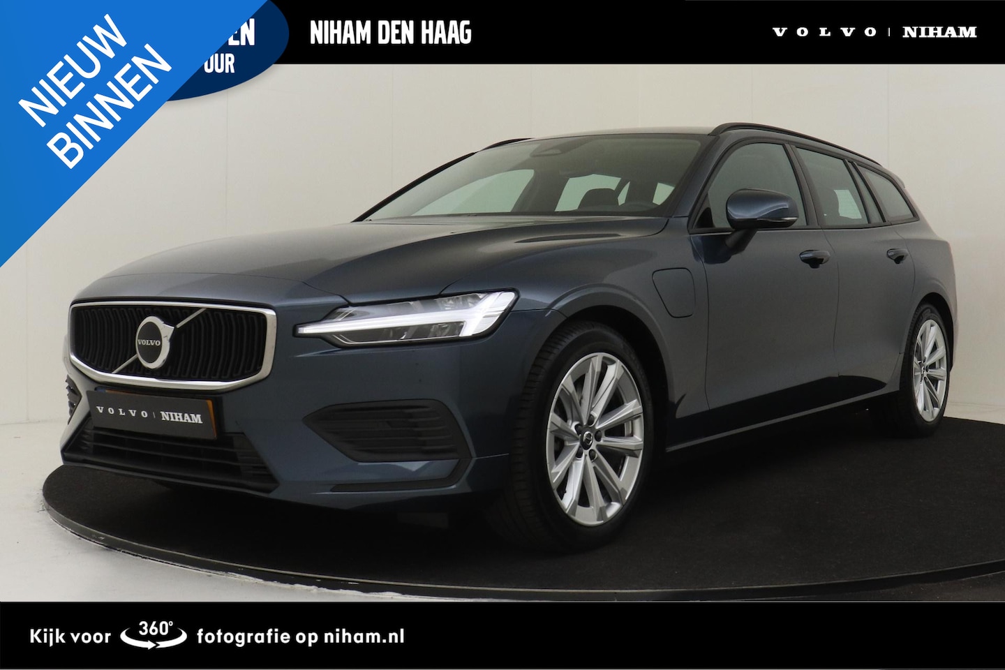 Volvo V60 - T6 PLUG-IN HYBRID AWD ESSENTIAL [MY26] -LEDER|CAMERA|ADAP.CRUISE|CARPLAY|POWER-SEATS|LENDE - AutoWereld.nl