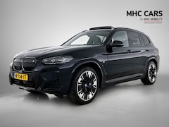 BMW iX3 - High Executive 80 kWh | Trekhaak | Leder | Panoramadak |