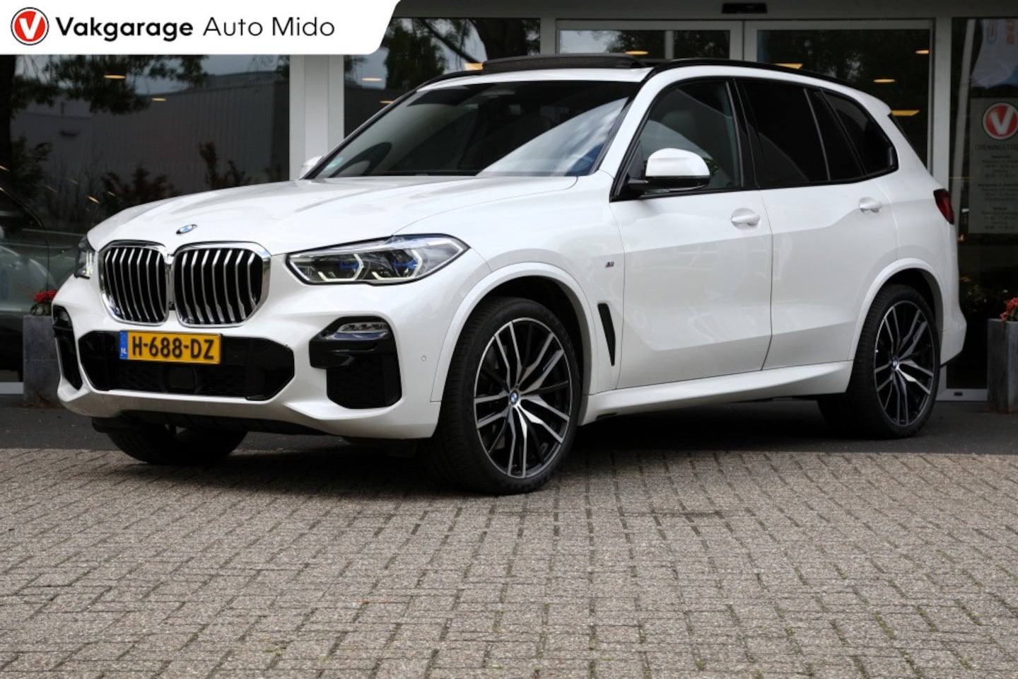 BMW X5 - xDrive40i High Executive M-Sport | 7-persoons | NLD auto | Trekh - AutoWereld.nl