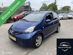 Toyota Aygo - 1.0-12V + Airco Nieuwe APK Keurige auto