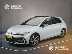 Volkswagen Golf - GTE 1.5 TSI eHybrid 272pk DSG Automaat Panoramadak, Adaptive cruise control, Black style,