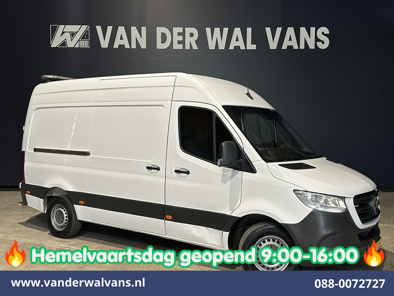 Mercedes-Benz Sprinter - 316 CDI 164pk L2H2 Inrichting Euro6 Airco | Camera | 3500kg Trekhaak | Apple Carplay Cruis - AutoWereld.nl