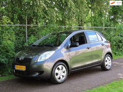 Toyota Yaris - 1.3 VVTi Sol