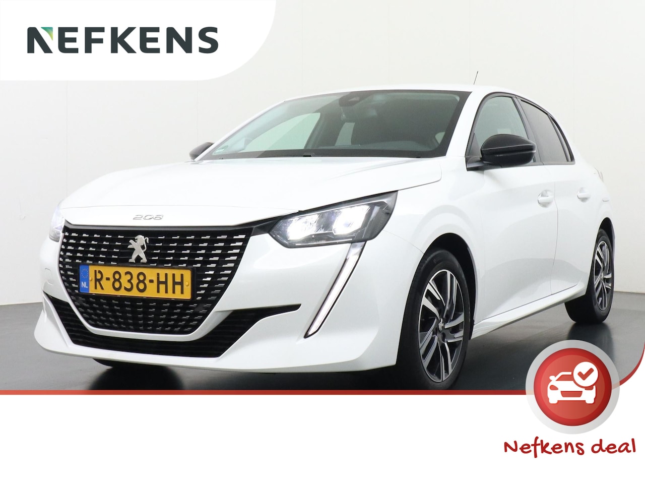 Peugeot 208 - Allure 75pk | 1ste eigenaar | Navigatie | Parkeersensoren | Climate | LEER/Stof | LED lamp - AutoWereld.nl
