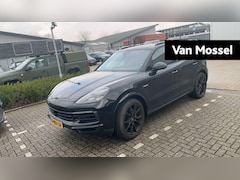 Porsche Cayenne - 3.0 E-Hybrid