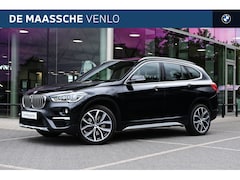 BMW X1 - sDrive20i High Executive xLine Automaat / Sportstoelen / Achteruitrijcamera / Head-Up / Cr