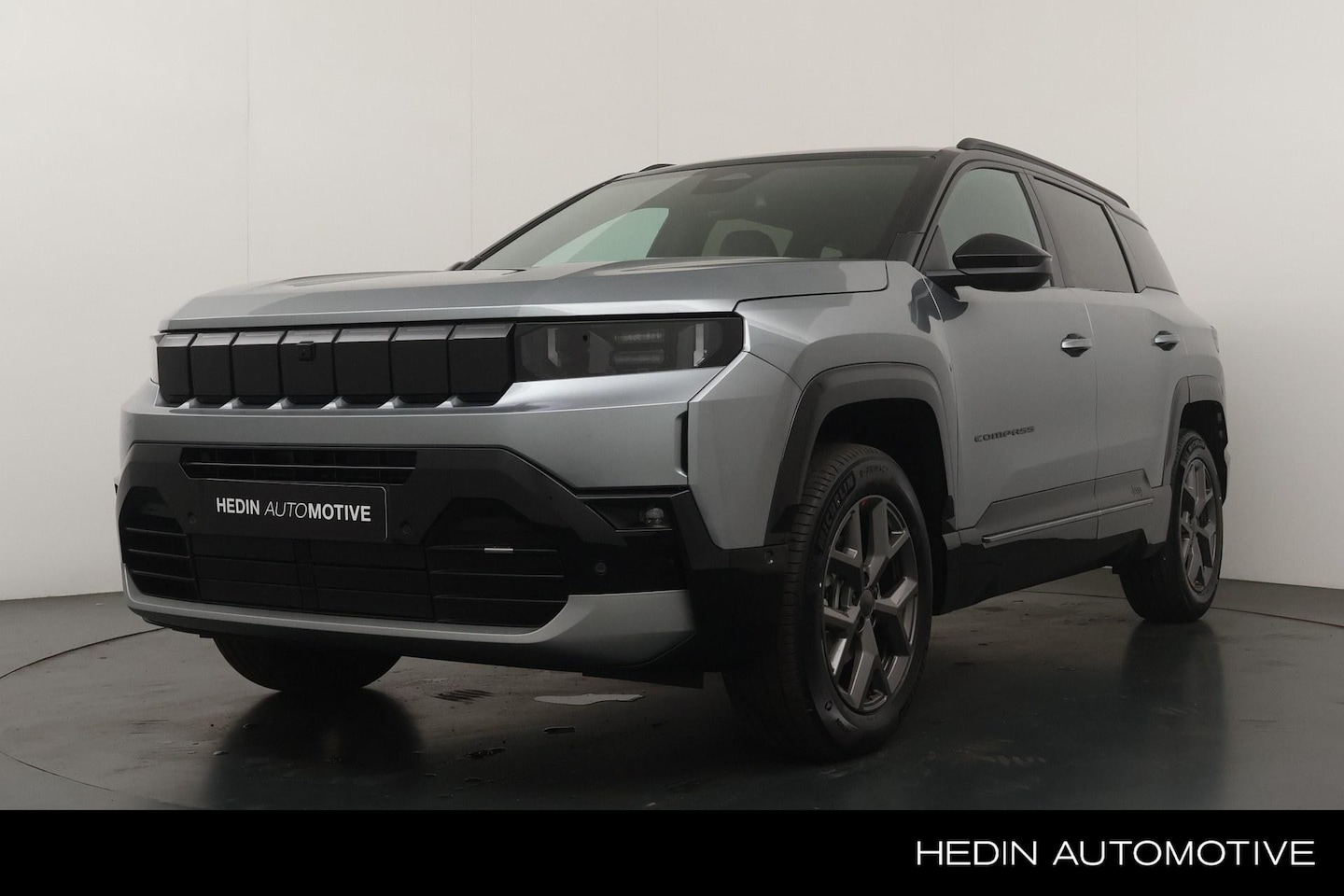 Jeep Compass - 1.2 e-Hybrid First Edition | Pano Schuif/ Kanteldak | Convenience Pack | Premium Pack | 18 - AutoWereld.nl