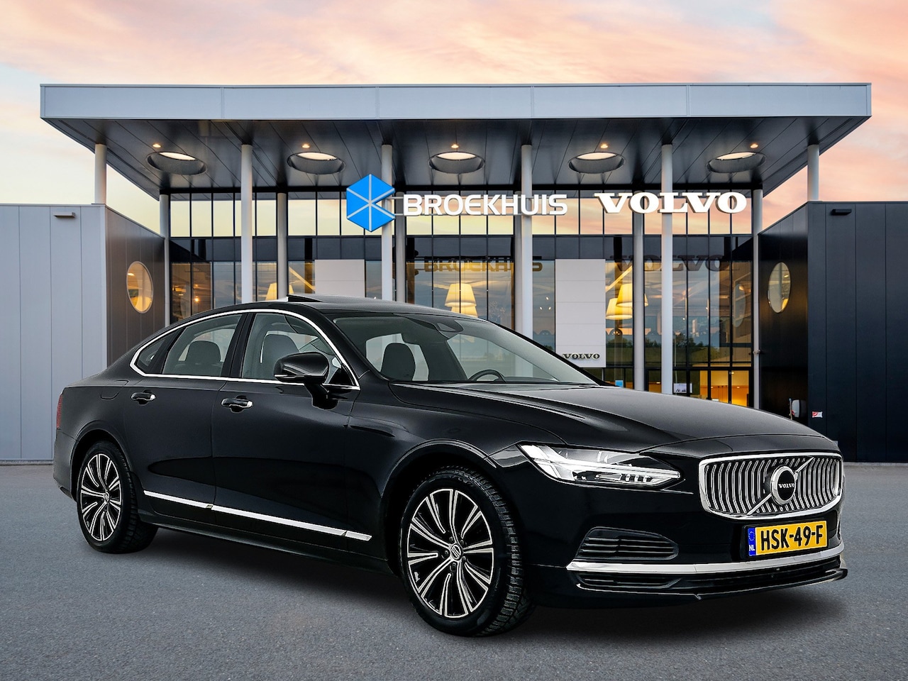 Volvo S90 - T8 Recharge Inscription | 18" | Schuifdak | Head-up | Leder Dashboard | Elektr. verst. Sto - AutoWereld.nl