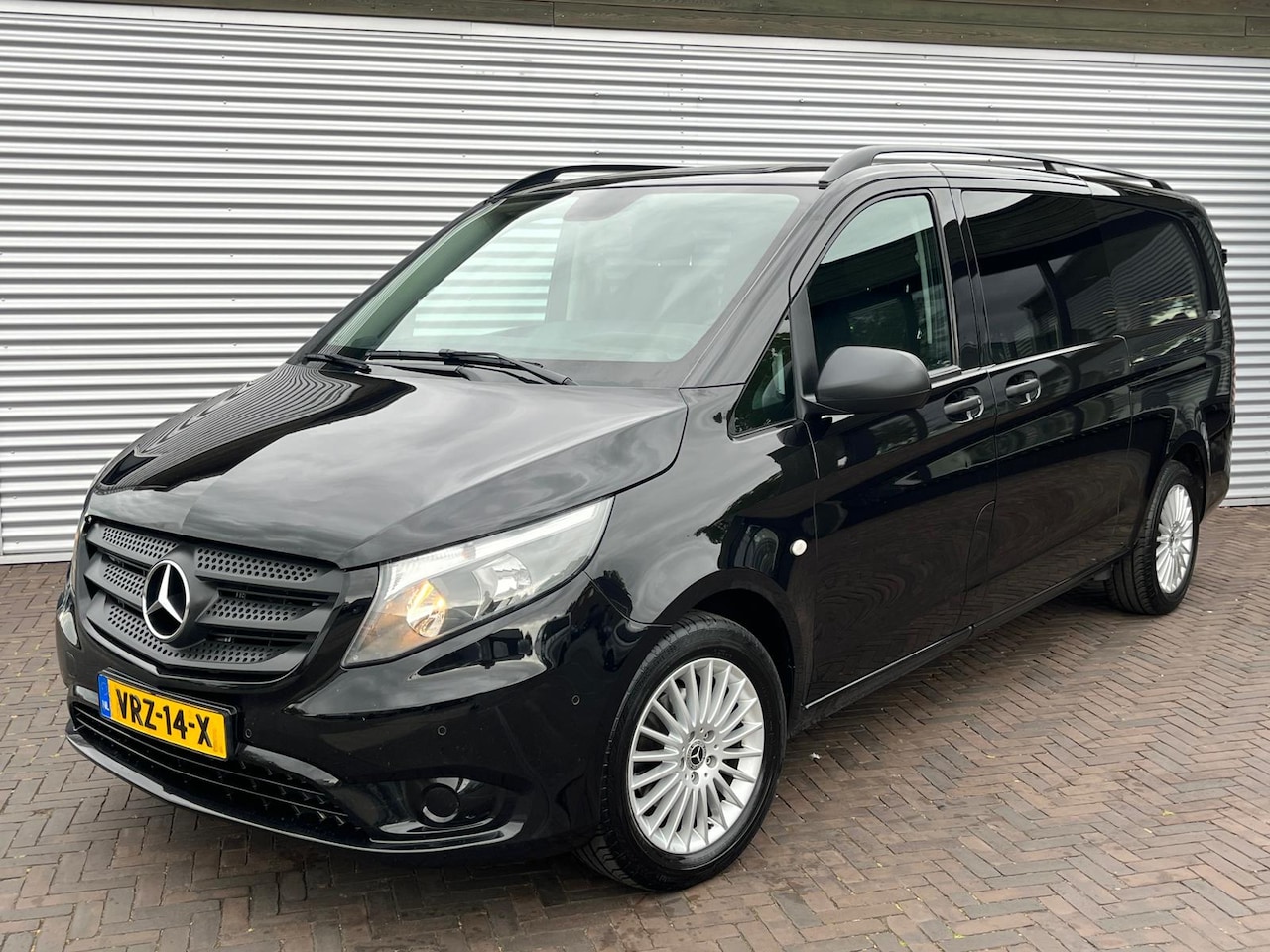 Mercedes-Benz Vito - 114 CDI Extra Lang DC Comfort SCHUIFDEUR L - AutoWereld.nl