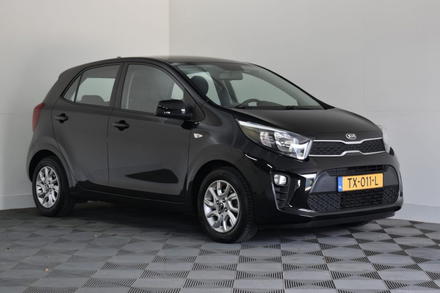 Kia Picanto - 1.0 CVVT ComfortPlusLine Navigator 1.0 CVVT ComfortPlusLine Navigator - AutoWereld.nl