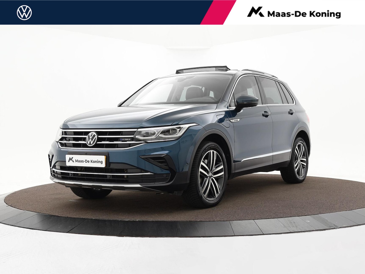 Volkswagen Tiguan - 1.4 TSI 245pk DSG eHybrid Elegance · Panoramadak · 360 Camera · Head-Up · Wegklapbare Trek - AutoWereld.nl