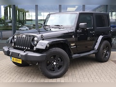 Jeep Wrangler - 3.8i V6 4x4 JK 2 drs / Automaat / Hardtop / Trekhaak