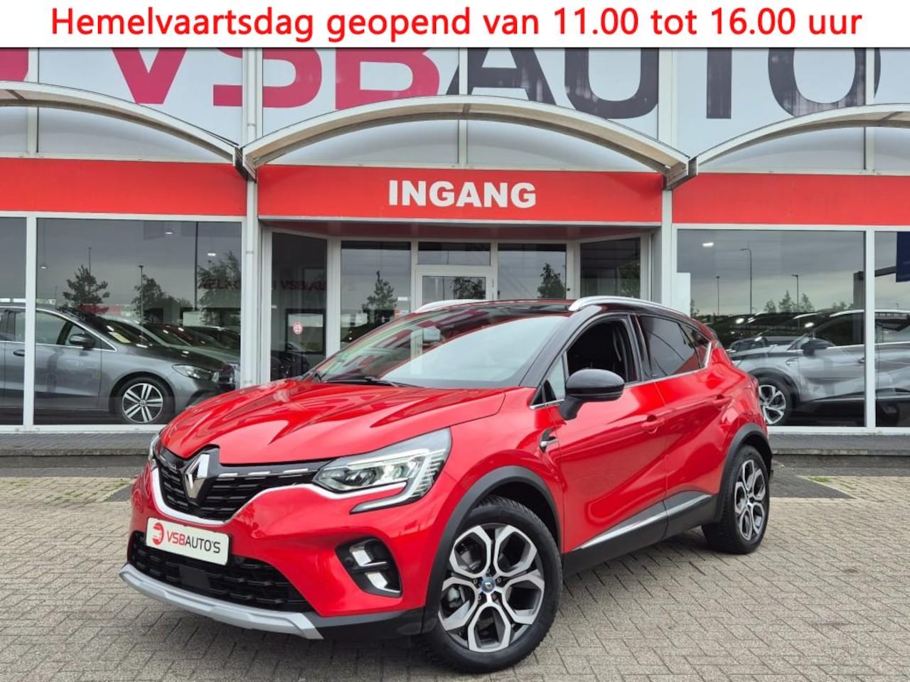 Renault Captur - 1.6 HYBRID E-TECH INTENS 158PK AUT. NAVI CAMERA TREKHAAK AIRCO CARPLAY - AutoWereld.nl