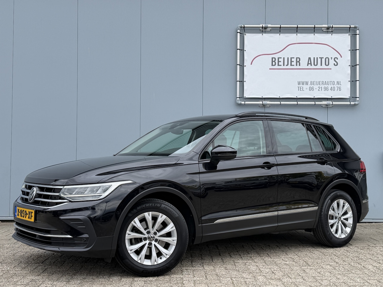 Volkswagen Tiguan - 1.5 TSI Life Automaat Carplay/Trekhaak/17inch. - AutoWereld.nl