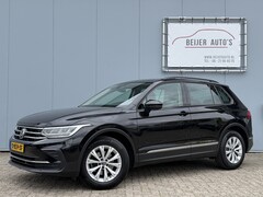 Volkswagen Tiguan - 1.5 TSI Life Automaat Carplay/Trekhaak/17inch