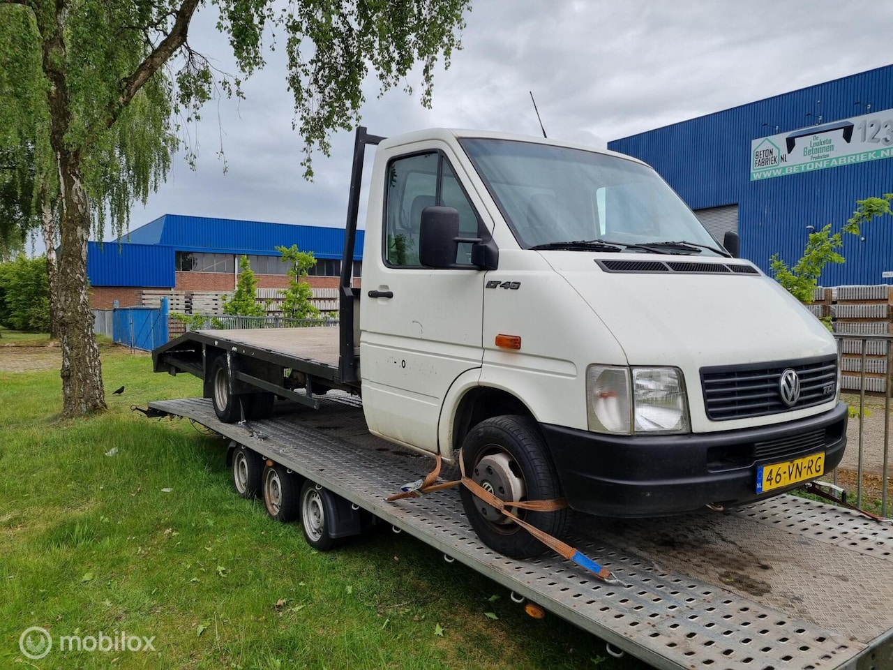 Volkswagen LT-46 - Bestel 46A 2.8 TDI Xlang oprijwagen lees text - AutoWereld.nl