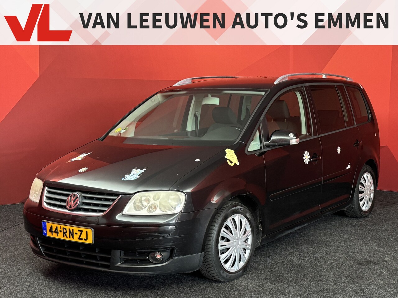 Volkswagen Touran - 2.0-16V FSI Highline | inruilkoopje | Zo Mee - AutoWereld.nl