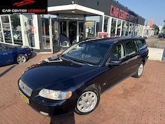 Volvo V70 - 2.4 Momentum leer navi airco trekhaak