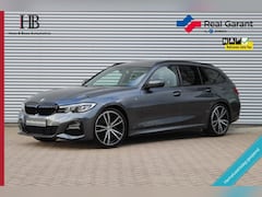 BMW 3-serie Touring - 320i M-Sport/Panodak/19inch/Carplay