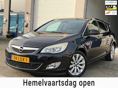 Opel Astra - 1.6 Cosmo/ AUTOMAAT/ nap/ dealeronderhouden/ 1jaar apk/ volle opties