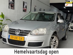 Volkswagen Jetta - 1.6 Trendline/ AUTOMAAT/ nap/ 1jaar apk/ airco/ EL-ramen/ zeer nette auto