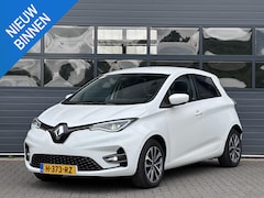 Renault Zoe - R135 INTENS BUSINESS 52 KWH (KOOPACCU) I AUTOMAAT I APPLE CARPLAY I P-CAMERA I CLIMATE CON