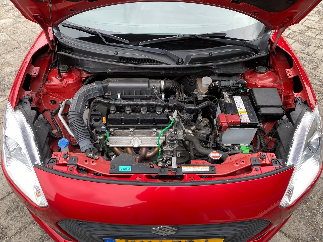 Suzuki Swift - 1.2 Stijl Smart Hybrid zo goed als nieuw incl. nieuwe APK en beurt.